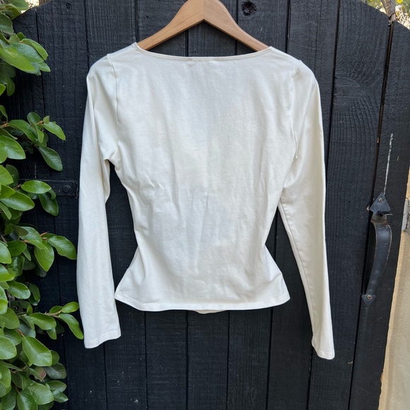 Reformation Ivory Kelia Knit Long Sleeve Top - Picture 4 of 5
